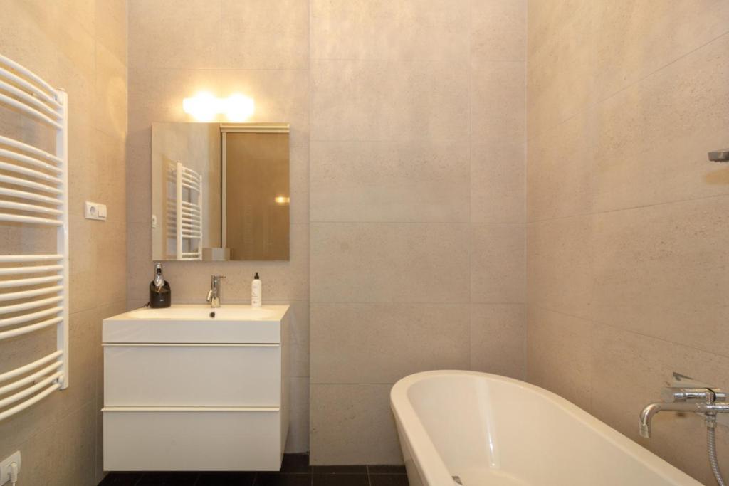 Luxury Lisbeth Apartman Budapest Exteriör bild